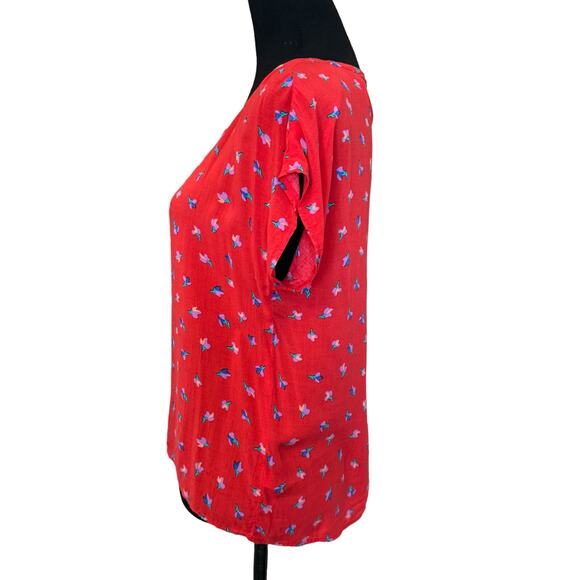 New ~ SPLENDID ~  Floral Button Back Short Sleeve Blouse Size S - Picture 2 of 5